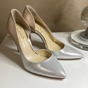 Jessica Simpson Silver/Champagne Ombre Pumps